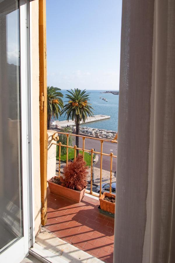 Albergo Bandoni Rapallo Kültér fotó